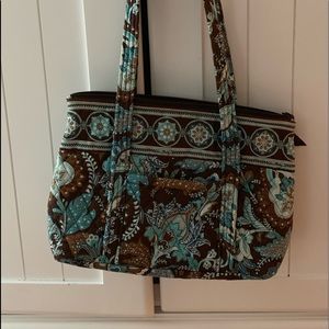 Vera Bradley zip purse